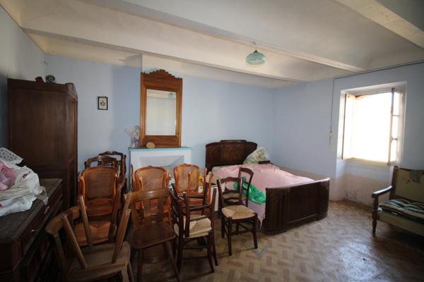 Maison de village 206 M2 à rénover