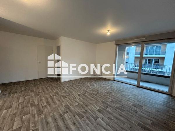 Location Appartement 3 pièces 65.8 m² - RUE PIERRE MENDES FRANCE Colombelles 14460