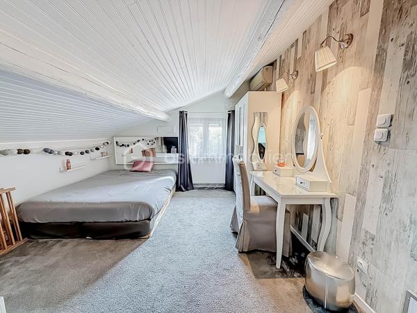 Maison en pierre de 260 m²