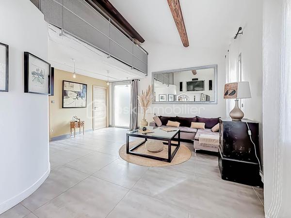 Maison en pierre de 260 m²