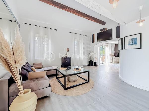 Maison en pierre de 260 m²