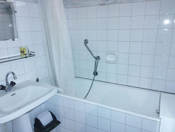 REZE Maison 5 pièces