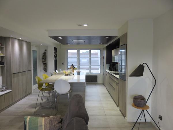 Maison avec beau volume de 142.02 m² et studio