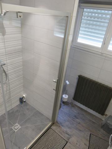 Maison avec beau volume de 142.02 m² et studio