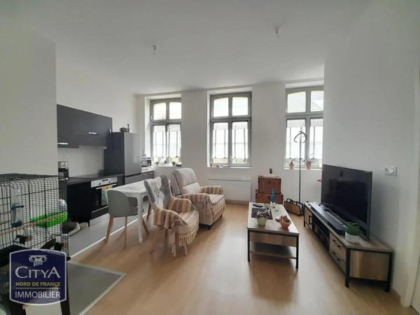 Appartement à louer 2 pièces 45.95m² Saint-Omer (62500)
