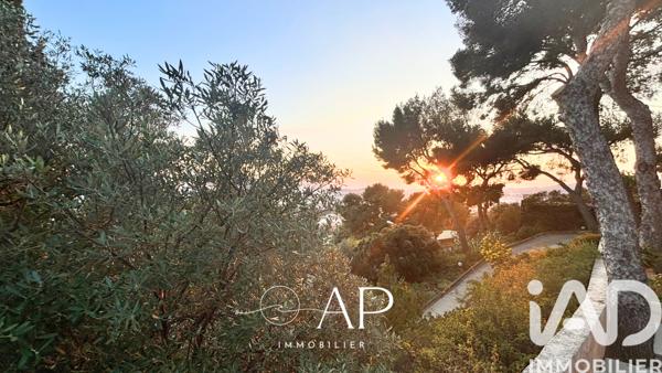 Maison à vendre 8 pièces 215 m² Toulon