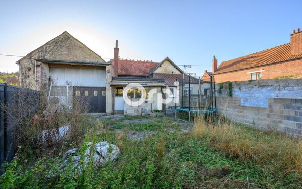 Maison à vendre    1 pièce •  Beuvry-la-Forêt