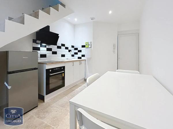 Appartement à louer 1 pièce 17.55m² Bagnols-sur-Cèze (30200)