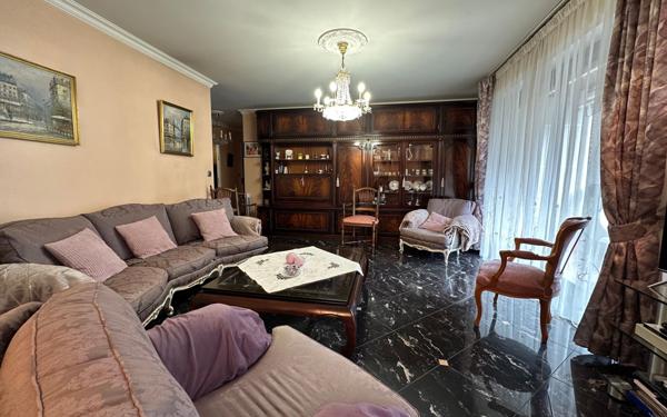 Appartement à vendre    3 pièces • 82,29 m2 La Varenne - Saint-Maur-des-Fossés