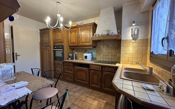 Appartement à vendre    3 pièces • 82,29 m2 La Varenne - Saint-Maur-des-Fossés
