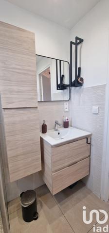 House for sale 4 rooms 82 m² Châlons-en-Champagne