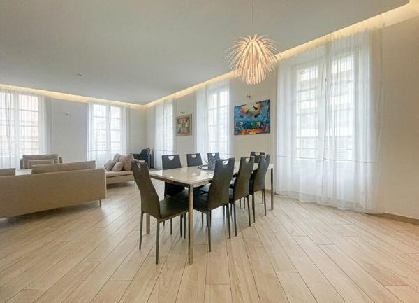 Appartement à vendre    3 pièces • 93,62 m2 Cannes