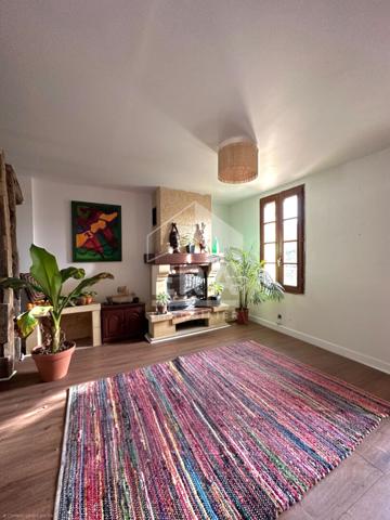 Maison Montpon Menesterol 9 pièce(s) 181,71 m2