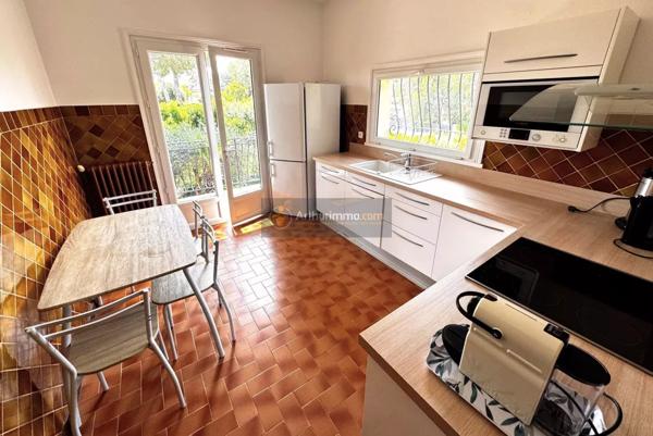 Vente Villa 7 pièces 186 m2 à Saint-Aygulf