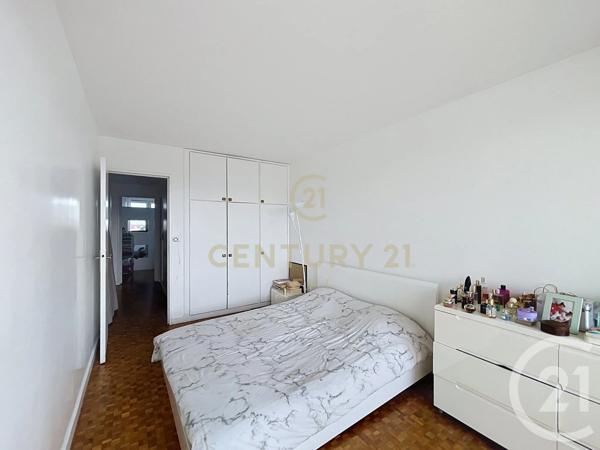 Appartement F3 à vendre  3 pièces - 71,86 m 2   NOISY LE GRAND  - 93