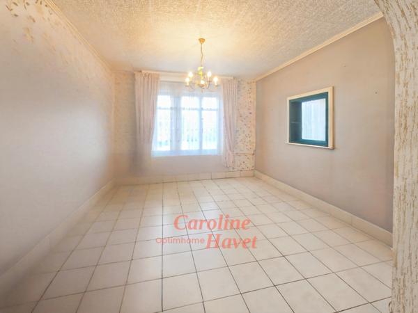 BAISSE DE PRIX Exclusivité Maison avec jardin à vendre 5 pièces HAZEBROUCK (59190) NORD