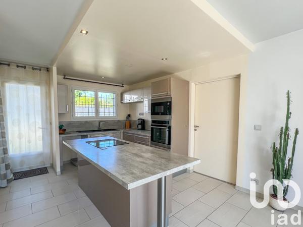 House for sale 6 rooms 113 m² Saint-André-de-Cubzac