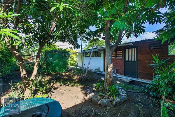 Terrain à vendre 422m²