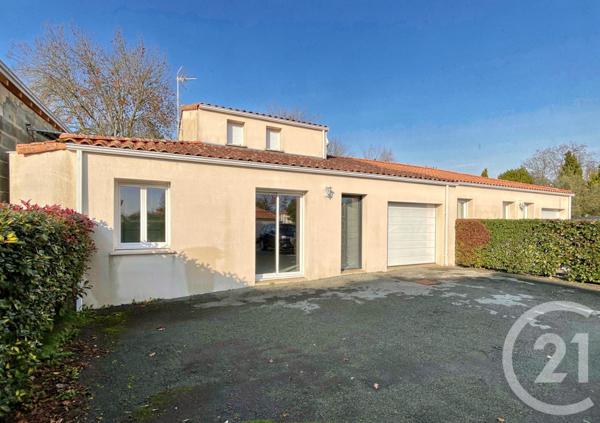 Maison à vendre  6 pièces - 115 m2 LA ROCHE SUR YON - 85