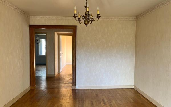 Appartement à vendre    3 pièces •  Le Raincy