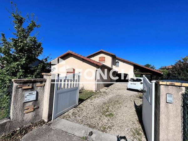 Location Maison 6 pièces 144.9 m² - 8, Rue du Centre Aéré Bourgoin Jallieu 38300