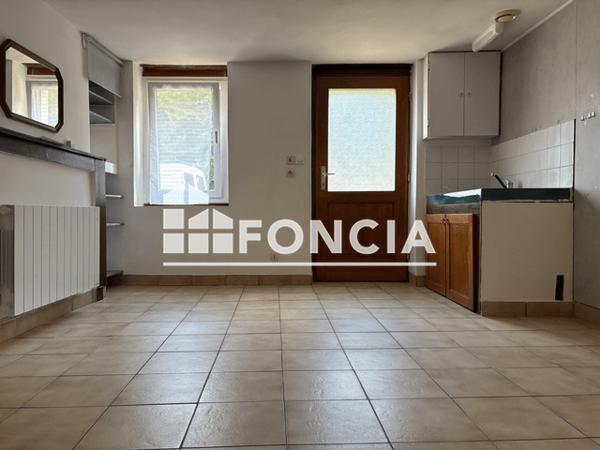Location Maison 2 pièces 35.88 m² - 2 RUE DE SULLY Poilly Lez Gien 45500