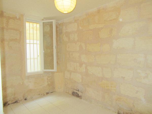 A VENDRE APPARTEMENT DE TYPE 2 LOUE - SECTEUR BORDEAUX VICTOIRE / CAPUCINS , Bordeaux A VENDRE APPARTEMENT DE TYPE 2 LOUE - SECTEUR BORDEAUX VICTOIRE / CAPUCINS , Bordeaux