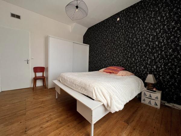 Maison de village du 19ème proche de toutes commodités