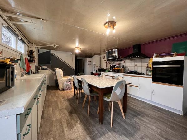 Maison de village du 19ème proche de toutes commodités