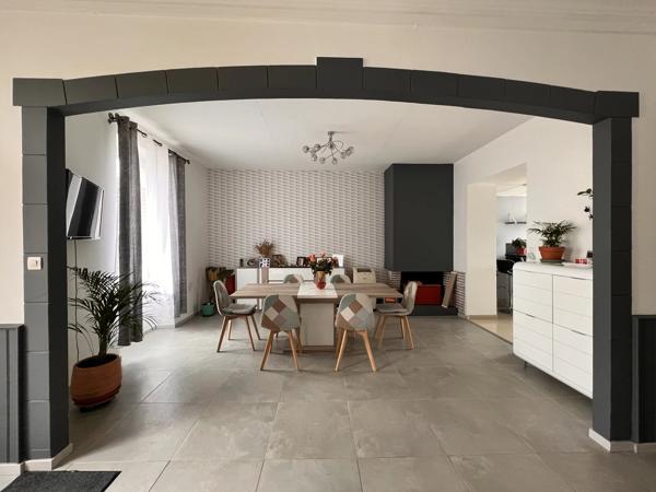 Maison de village du 19ème proche de toutes commodités
