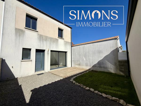 Simons Immobilier : maison comme neuve 4 pièces 3 chambres à Angoulins
