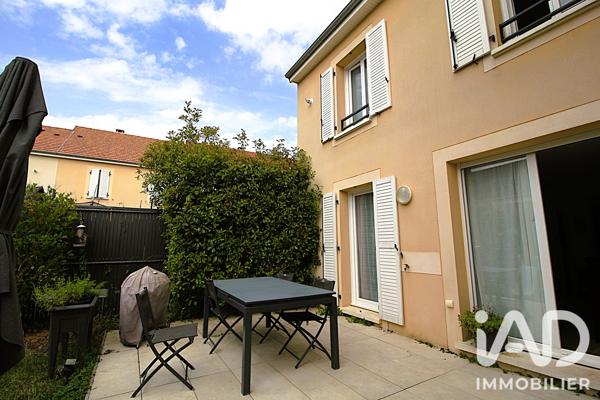 Maison à vendre 4 pièces 82 m² Villecresnes