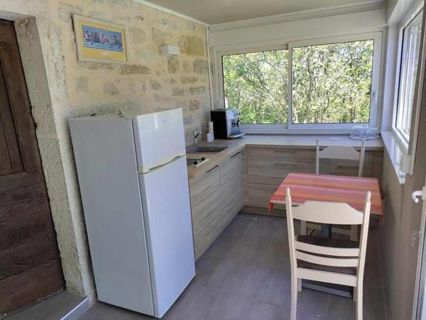 Propriété 238 m2, studio séparé, Piscine chauffée