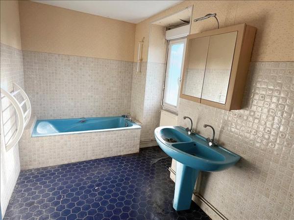 Maison à vendre |  Bussière-Galant |  5 pièces | 137 m²