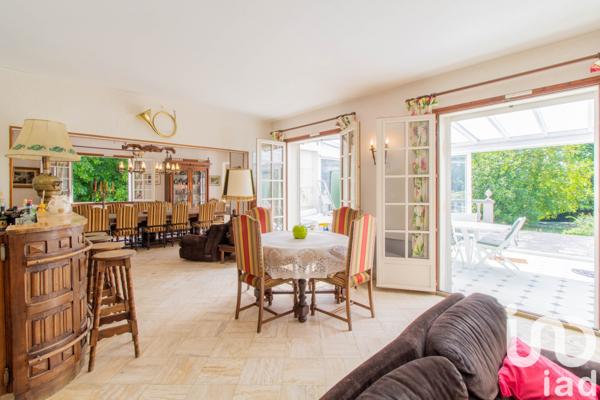 Maison à vendre 10 pièces 300 m² Villers-sur-Coudun