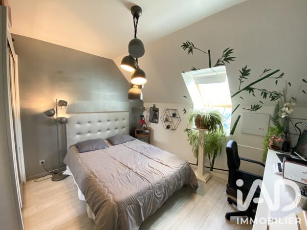 Maison à vendre 6 pièces 130 m² Saint-Fargeau-Ponthierry