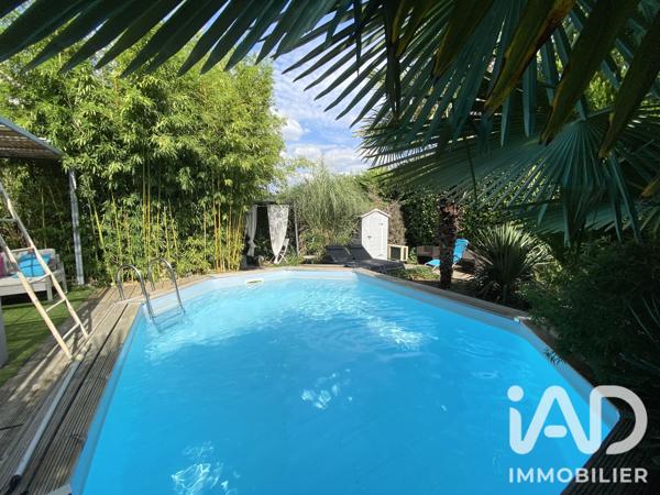 Maison à vendre 6 pièces 130 m² Saint-Fargeau-Ponthierry