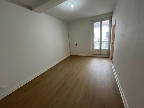 Appartement à louer 565 € CC Brantôme en Périgord 3 p 52 m² DPE B