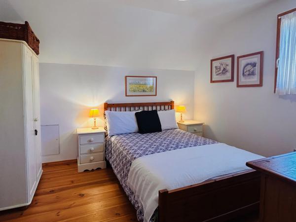 Maison 4 chambres avec piscine chauffée et vues panoramiques près de Gourdon