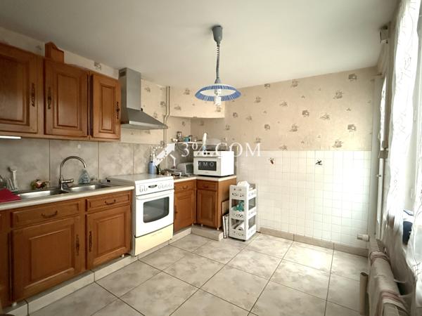 Maison 6 pièce(s) 4 chambre(s) 147 m²