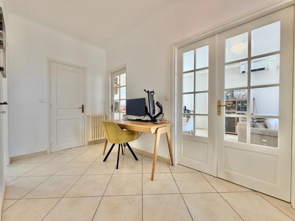 Belle maison familiale de 4 chambres, proche de toutes les commodités