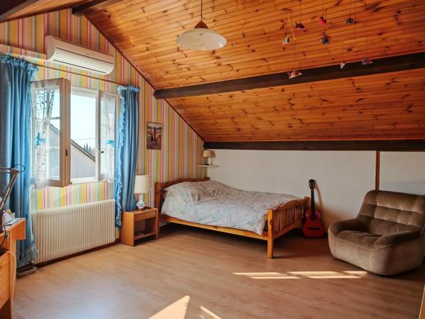 Maison familiale 150 m² – Vieux Chenôve, au calme près des vignes