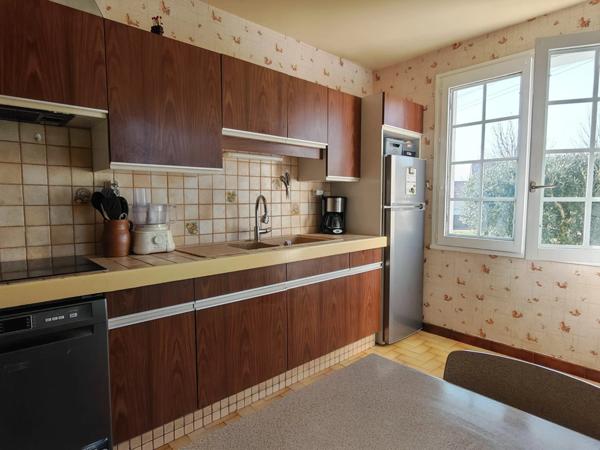 Maison familiale 150 m² – Vieux Chenôve, au calme près des vignes