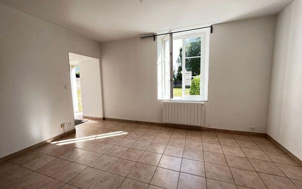 Immeuble à vendre    6 pièces •  Alençon