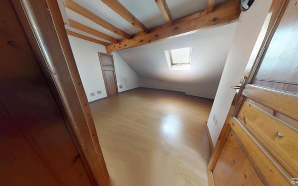 Appartement à vendre    3 pièces • 87 m2 Schiltigheim