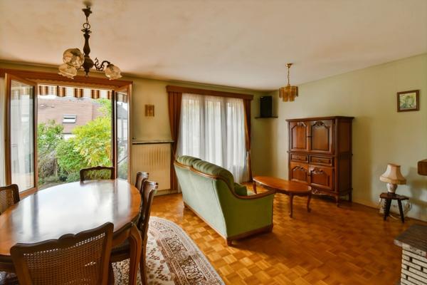 Maison plain pied à vendre 4 pièces Chilly Mazarin (91)  avec sous-sol total et grenier aménageable