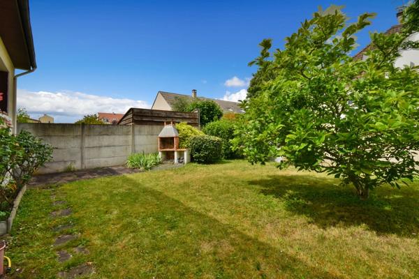 Maison plain pied à vendre 4 pièces Chilly Mazarin (91)  avec sous-sol total et grenier aménageable