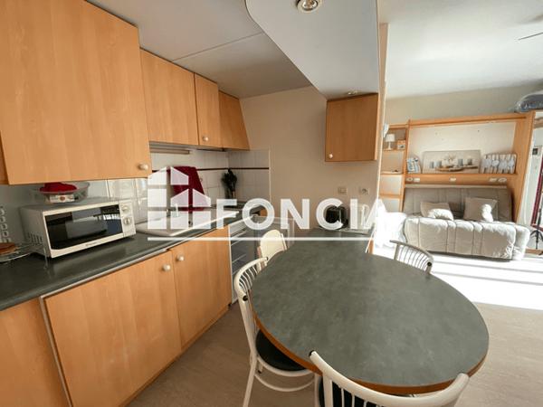 Location Studio meublé 21.39 m² - 57 AVENUE JEAN MONNET La Rochelle 17000