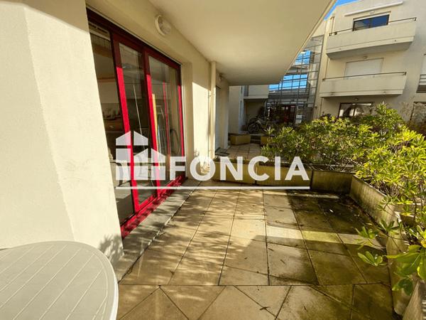 Location Studio meublé 21.39 m² - 57 AVENUE JEAN MONNET La Rochelle 17000