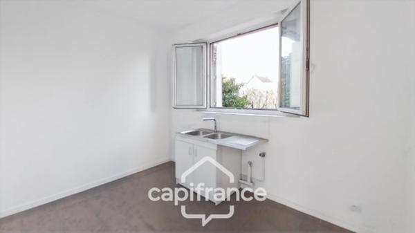 Quartier Planètes-A vendre maison individuelle 78m2+sous-sol 43m2+combles aménageables + cabanon-jardin-garage